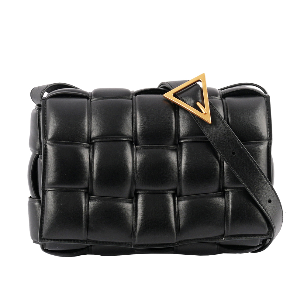 BOTTEGA VENETA 小羊皮Padded Cassette枕頭編織包/黑色/金釦, , large