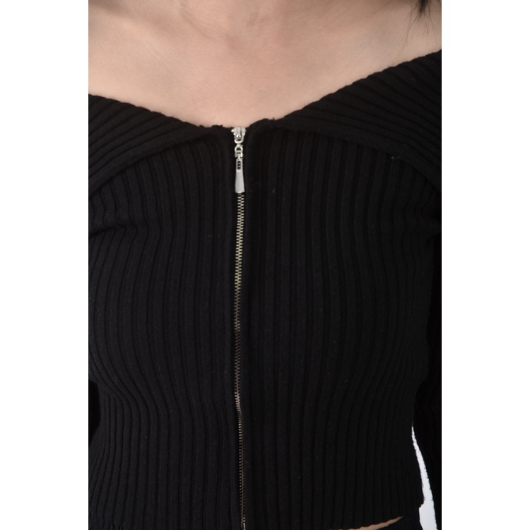 (S) 【安于晴Charlene私服】bershka質感修身短版黑色外套二手衣, , large