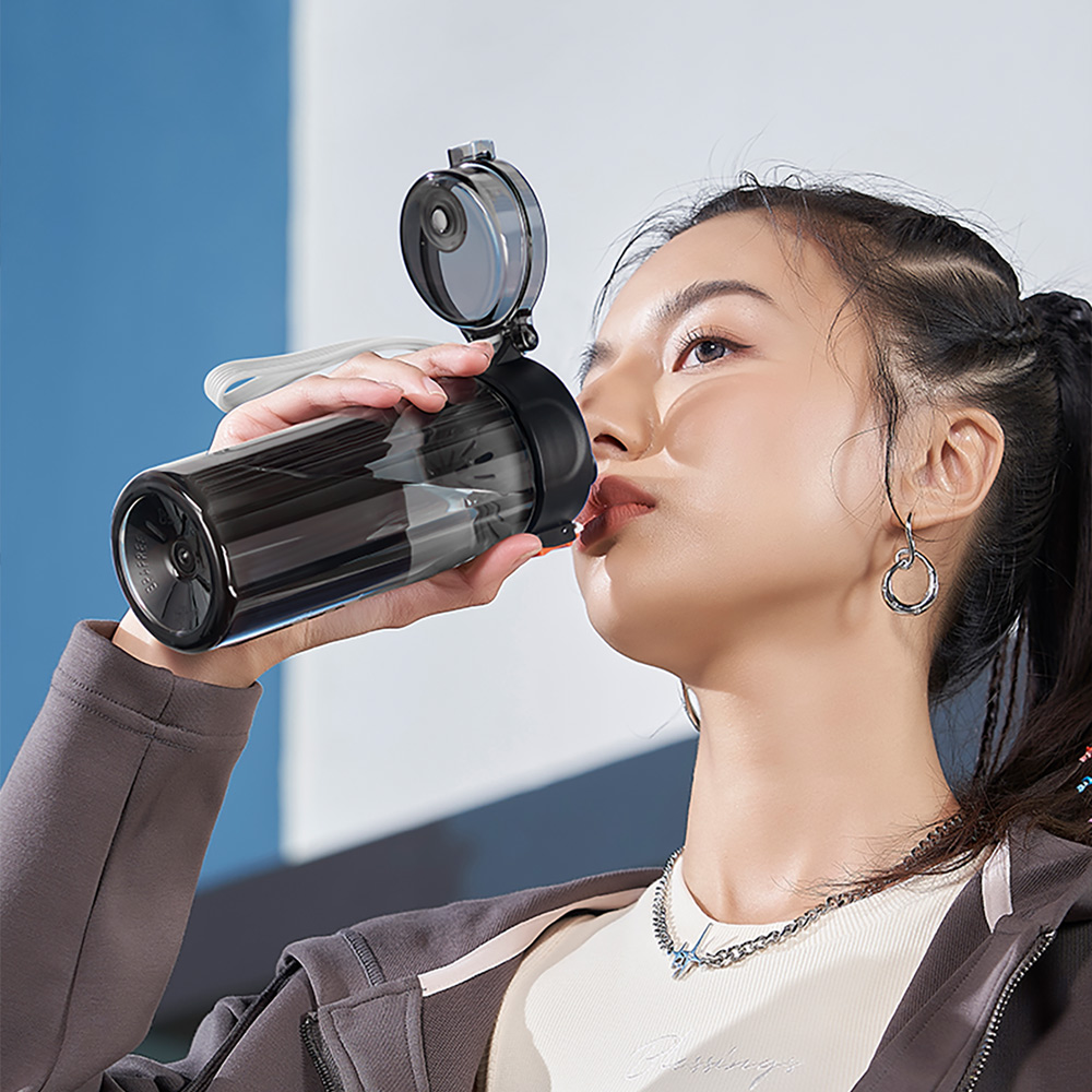 【TKK】美國進口Tritan辛格系列 手提式 運動水壺450ML(直飲口設計)-鑽石黑, 鑽石黑, large