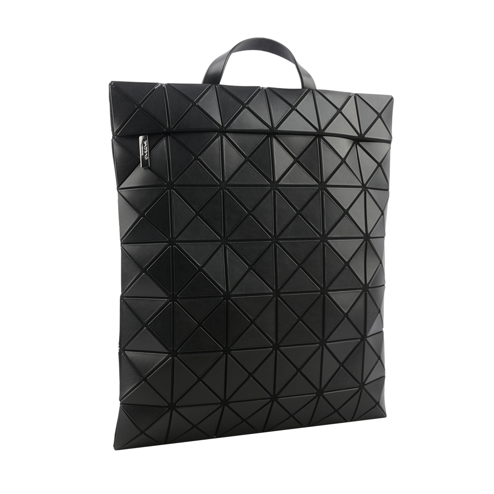 ISSEY MIYAKE BAO BAO LUCENT 啞光霧面扁形後背包/黑色, , large