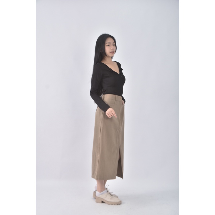 (S) 質感韓牌前開衩綠色長裙二手衣, , large