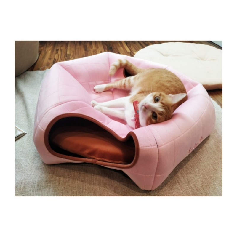 Cat bed with spacious space, , large