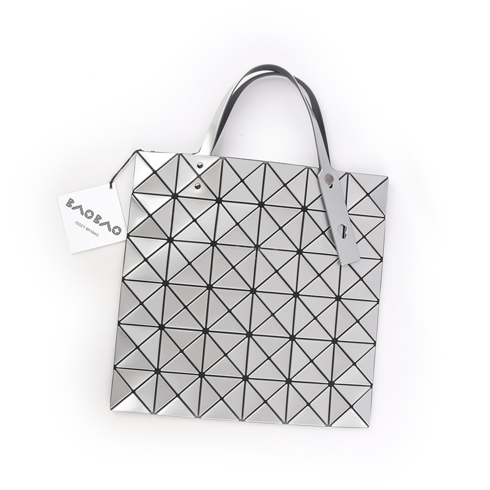 ISSEY MIYAKE BAO BAO LUCENT 6X6 亮面手提包(銀色), , large