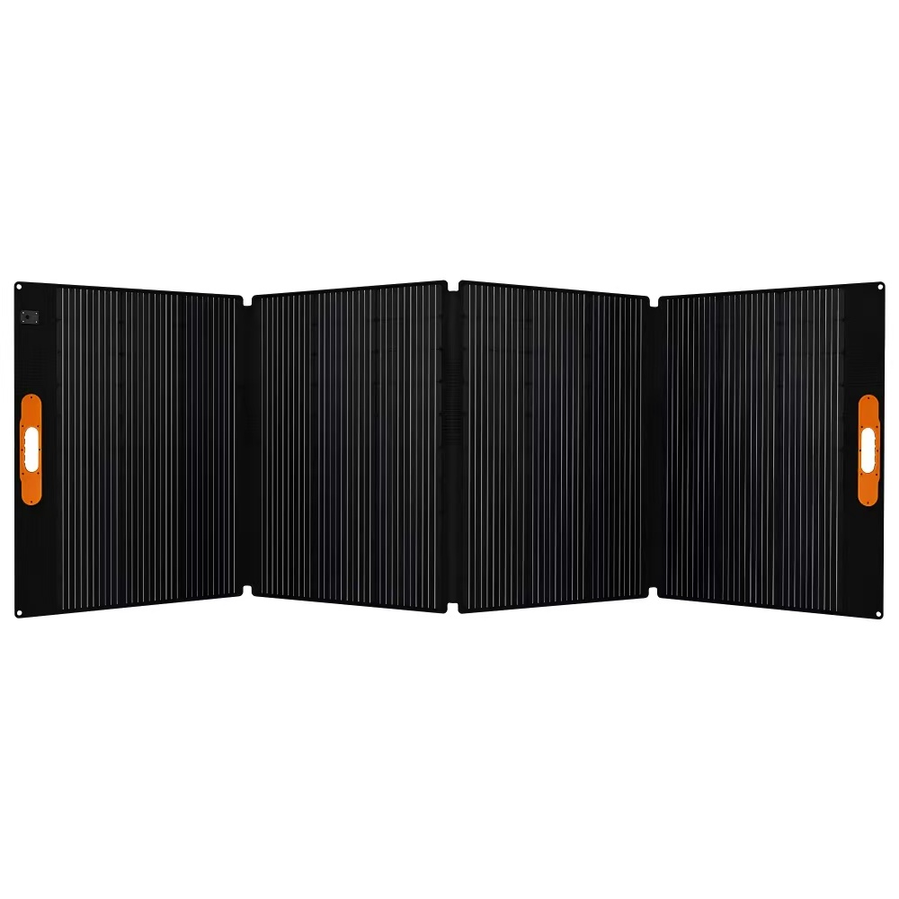 【複製】【iSOLAR】200W輕型可折疊太陽能板 特惠價現省$1000 輕量 露營 登山 車泊 旅行 戶外充電 太陽能充電板 備用電源 充電器 便攜環保綠能, , large