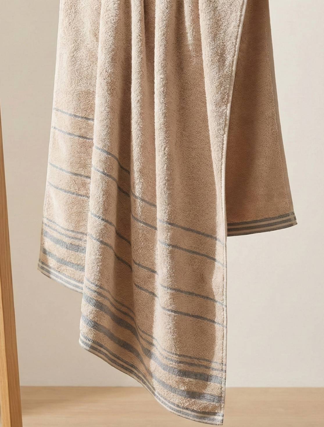 Kaimei Cotton Industry | made in Taiwan by MIT, top-grade black gold technology, 18 taels thin graphene deodorizing towel, , large