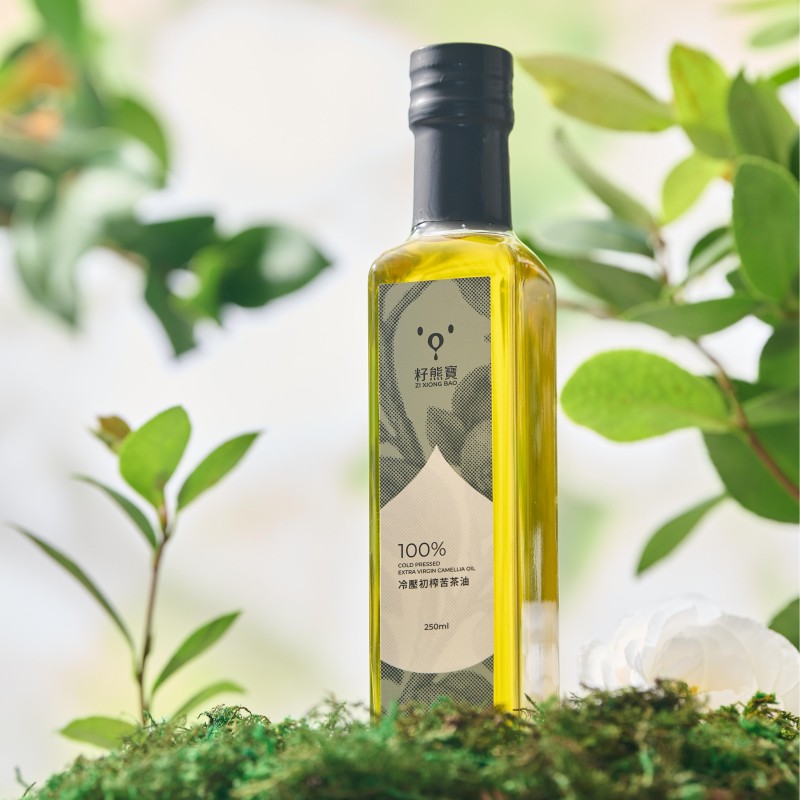 [ZI XIONG BAO CAMELLIA OIL] FRESH SEEDS FRESH SQUEEZED CAMELLIA OIL 245mlx 1 bottle, , large