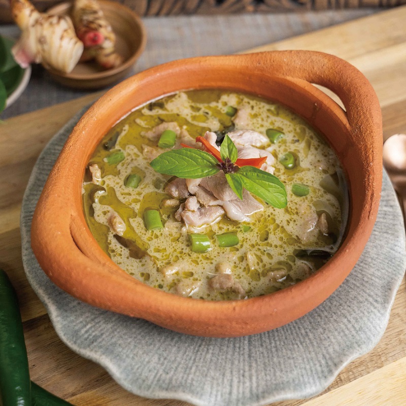 THAI GREEN CHICKEN CURRY, , large