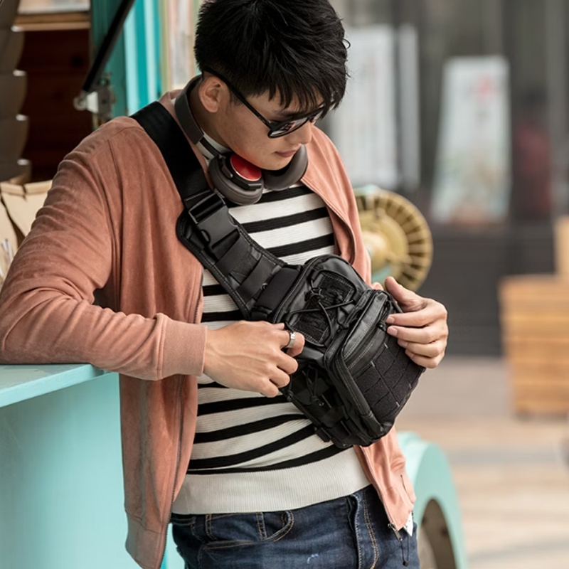 Mini Shoulder Bag / Chest Pack, , large