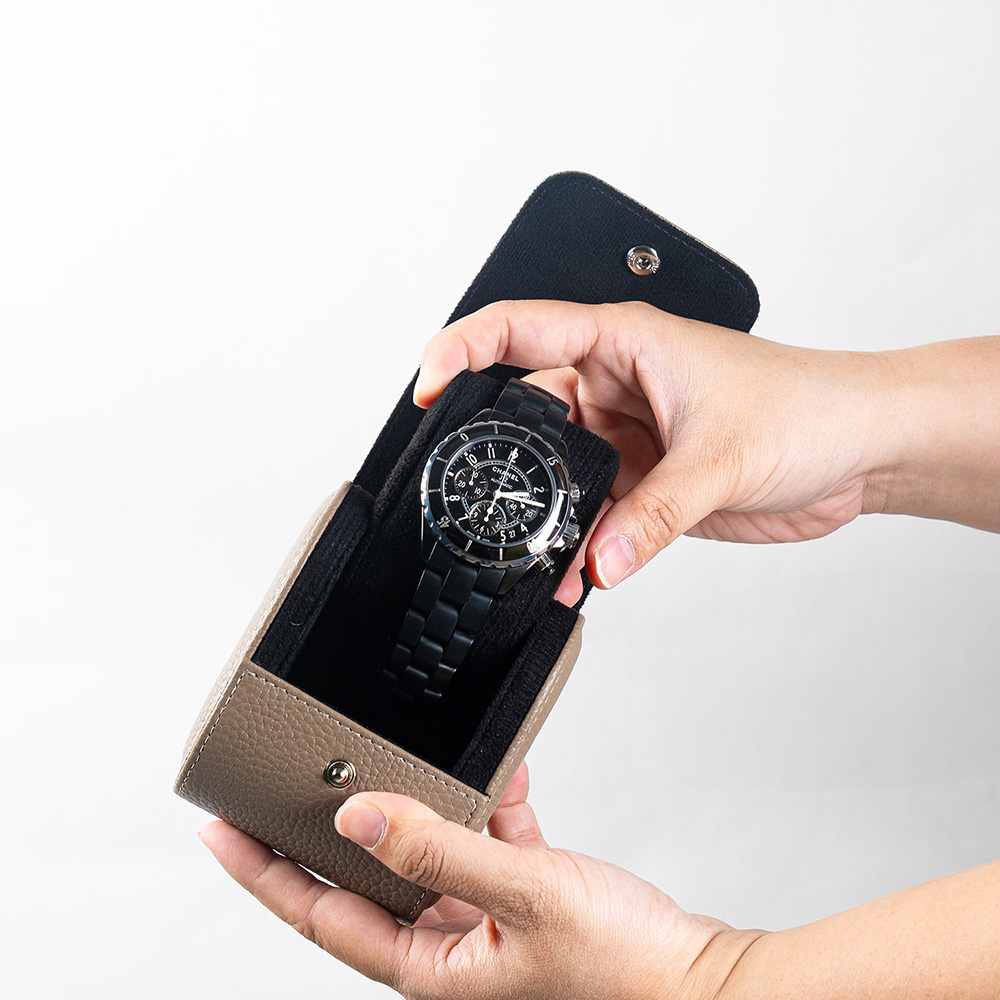 TRAVELMAR Travel Leather Watch Case-Black, , large