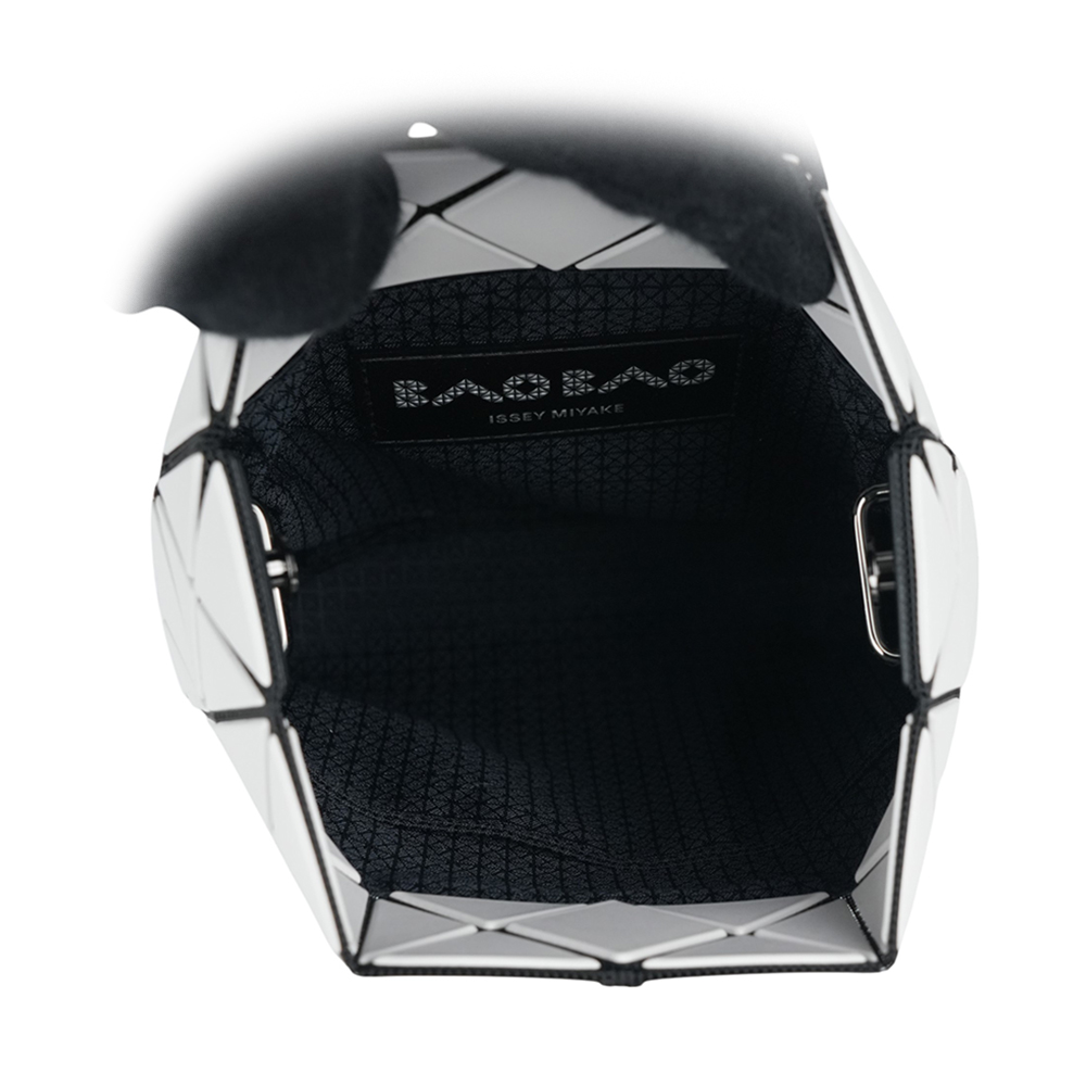 ISSEY MIYAKE BAO BAO Prism 5x4 霧面斜背包/淺灰色, , large