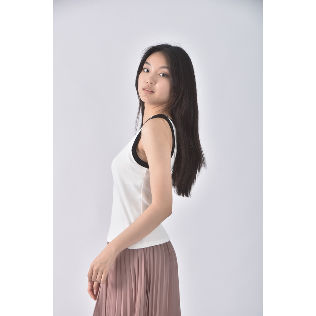 (S) uniqlo背心白色上衣二手衣, , large