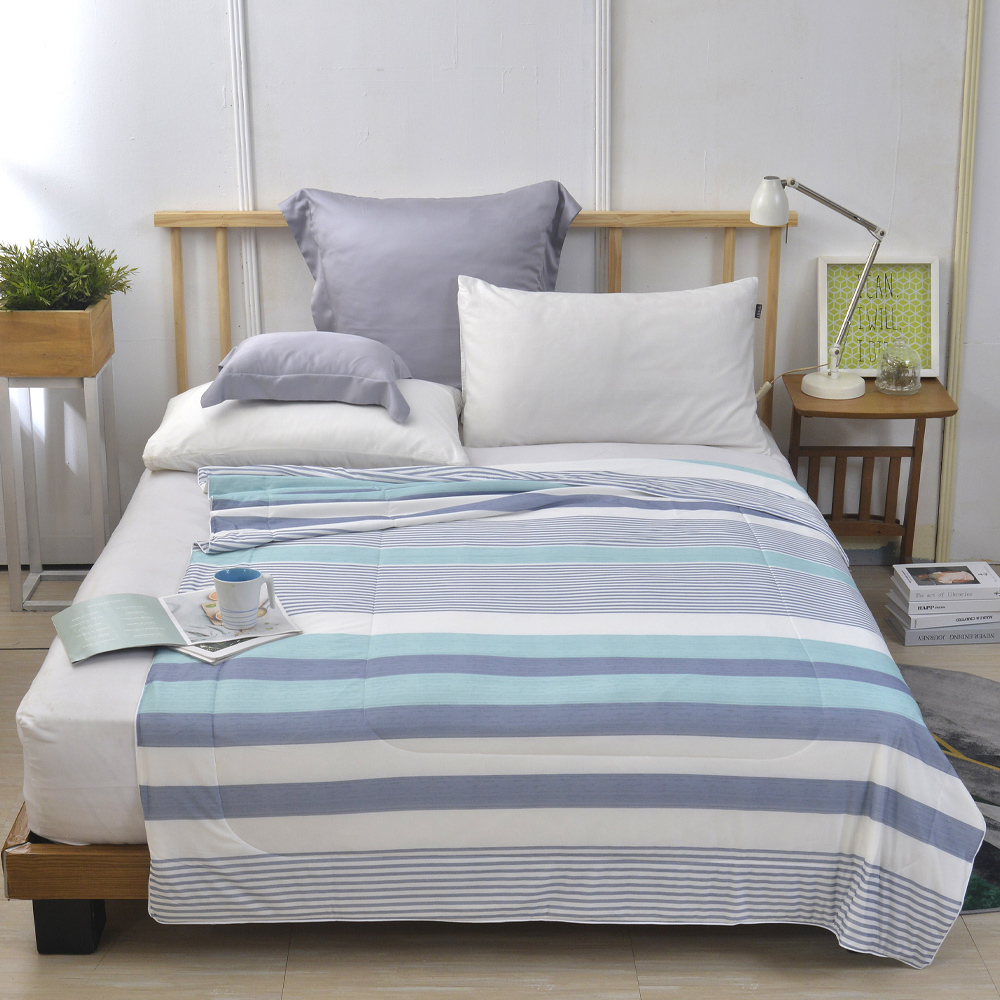 【Great Living 格蕾寢飾】英國Abelia 冰絲沁涼感抗菌涼被150x195cm 居家生活/幾何空間