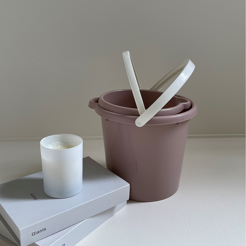 GINII基尼|質感加厚手提水桶 12L 香頌粉/塑膠水桶 圓型水桶 手提水桶 多用途水桶 泡腳 園藝 洗澡桶, 香頌粉, large