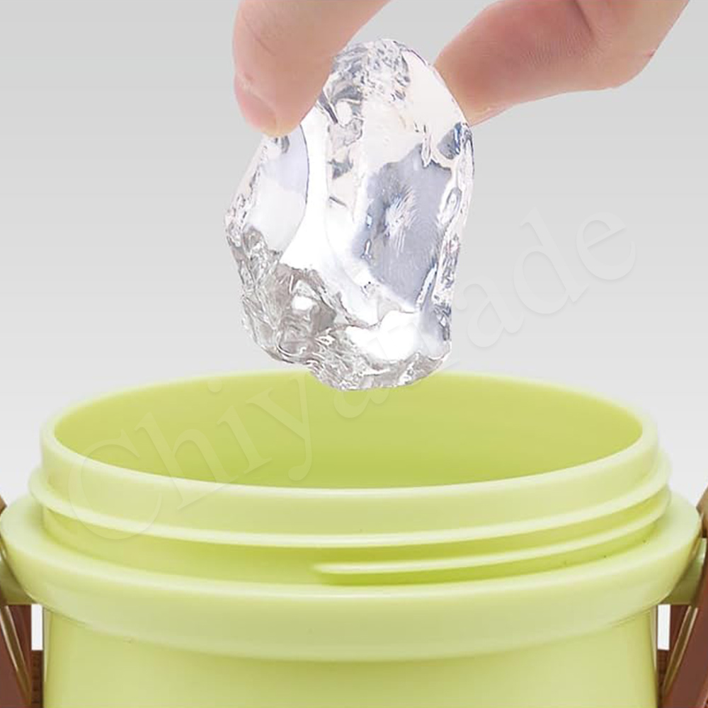 【百科良品】日本製 彈蓋直飲水壺 隨身瓶 抗菌加工 480ML(附背帶)-任選款 龍貓/蠟筆小新/巴斯光年/巧虎/音速小子/唐老鴨/湯姆貓與傑利鼠, , large