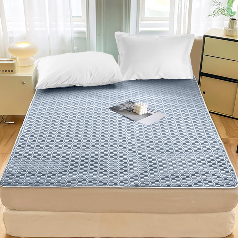 【寢室安居】石墨烯x極凍秒感涼墊 152*190cm 藏海藍｜極速降溫 、親膚舒壓，夏日節能省電首選, , large