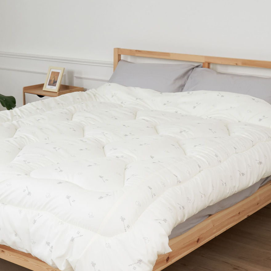 Australian wool quilt