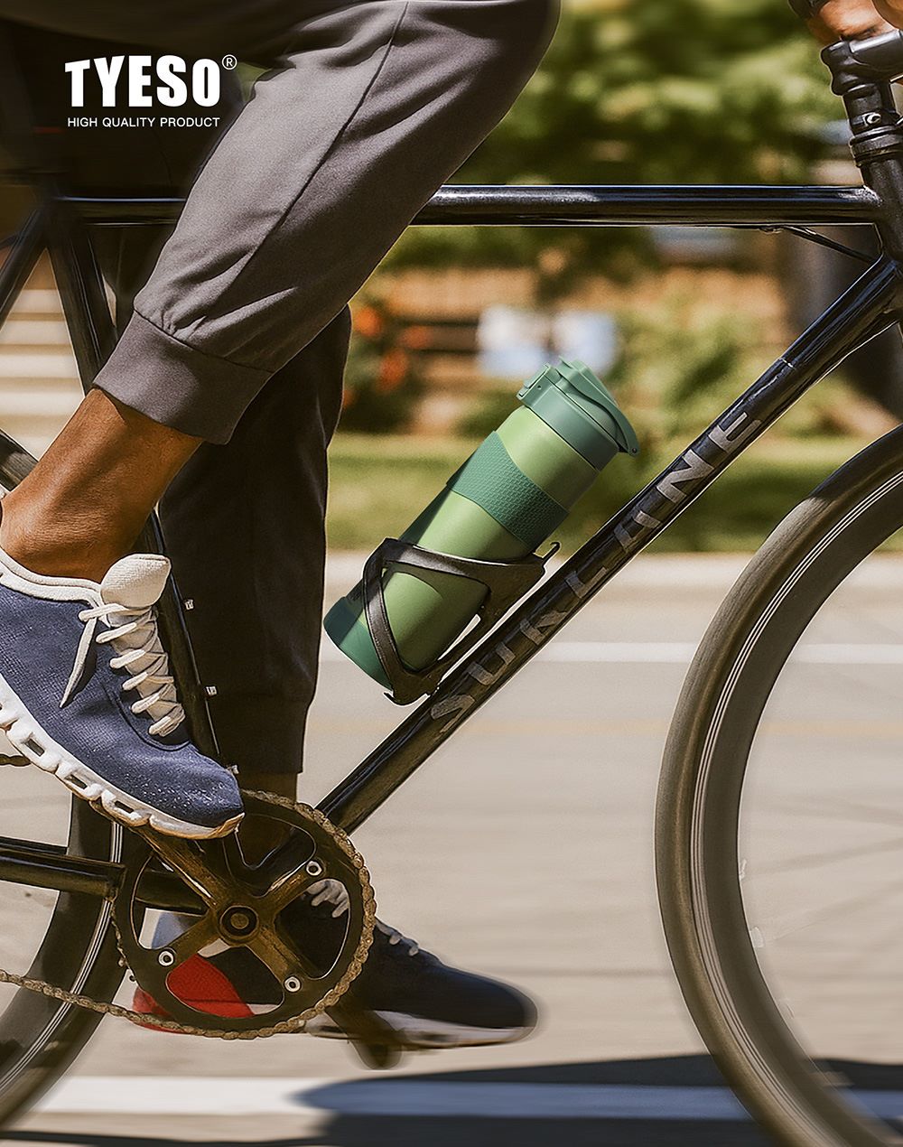 【H&R安室家】TYESO泰碩 304不鏽鋼吸管保溫瓶750ml(H85), , large