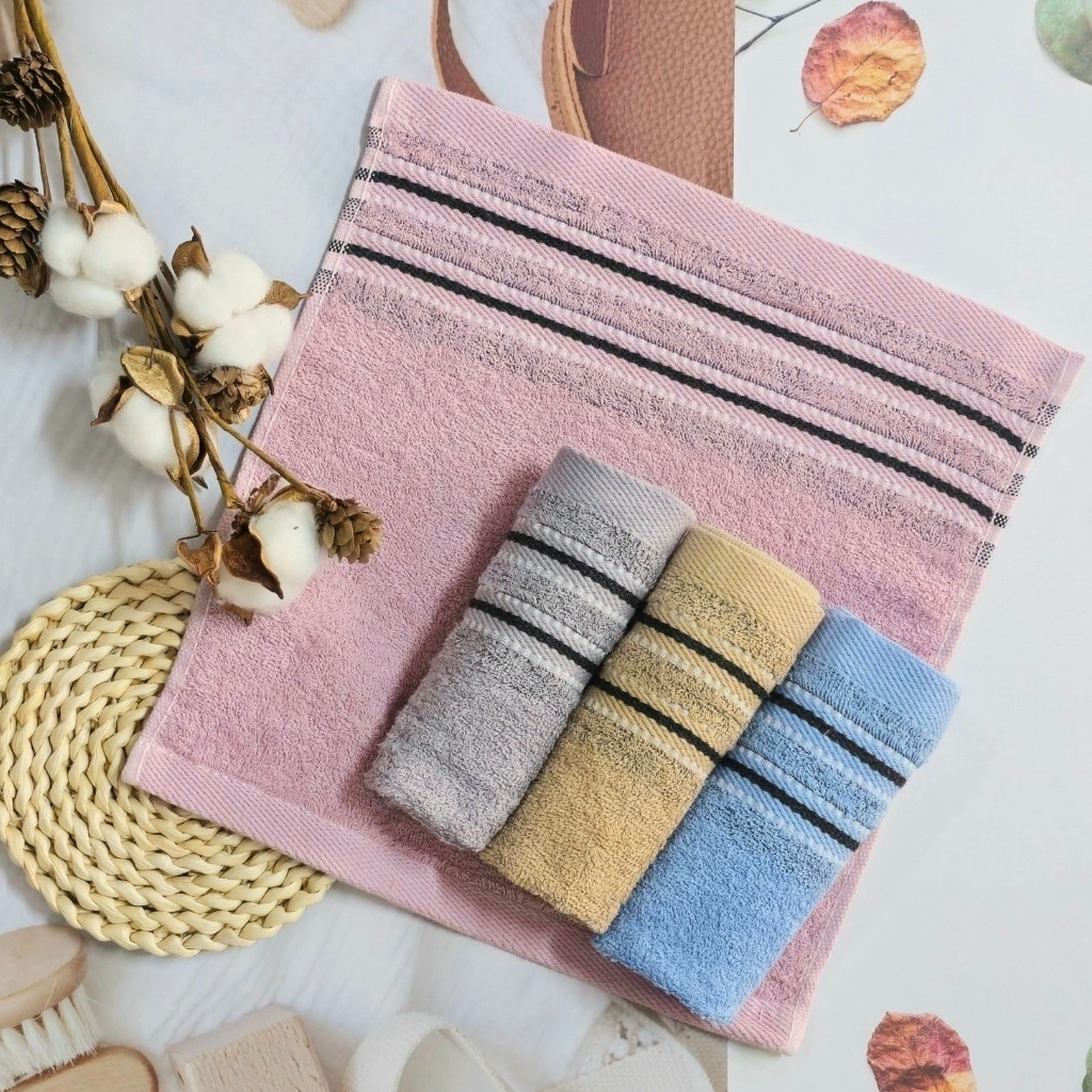 [Kaimei Cotton Industry] 12 entered into the group, random and excellent ❗Great value for a dozen❗ MIT made in Taiwan 10 taels of European-colored square scarf, , large