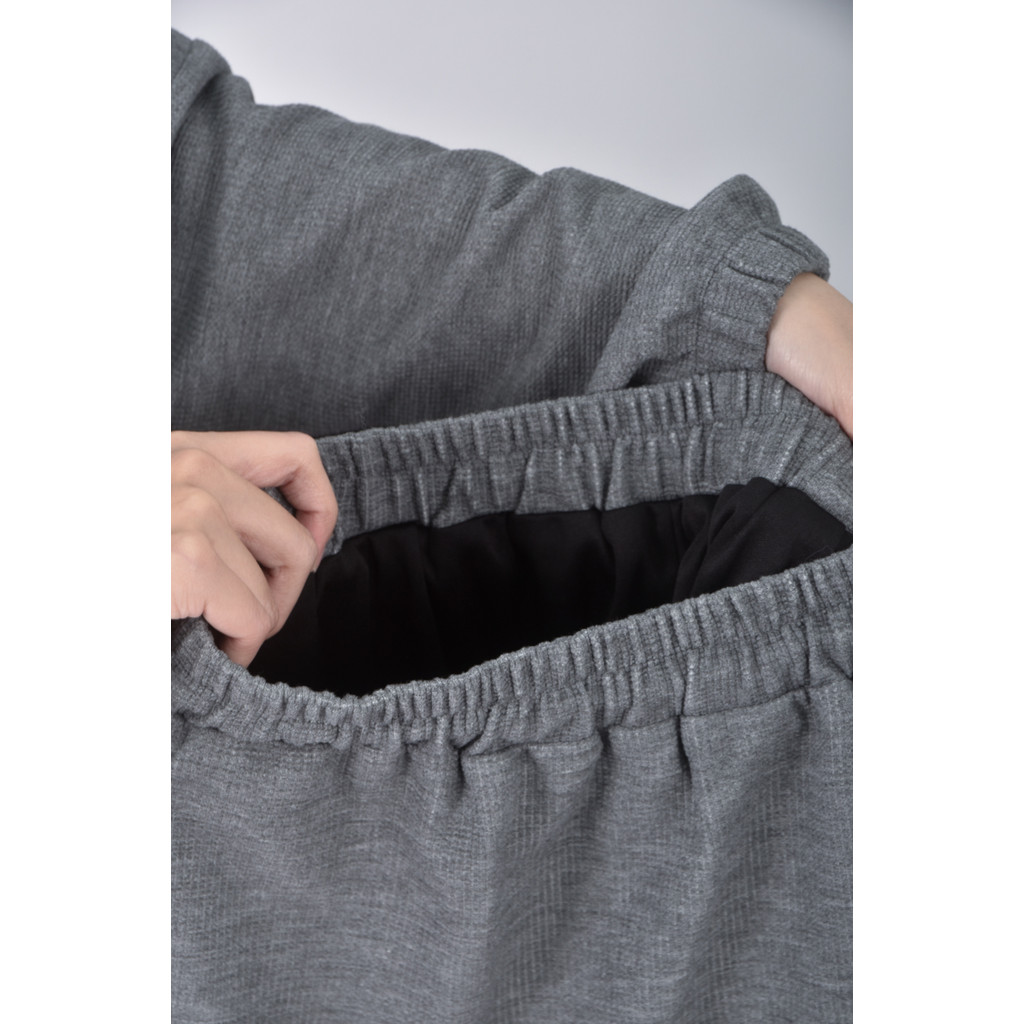 (M) in touch韓牌字母灰色套裝二手衣, , large