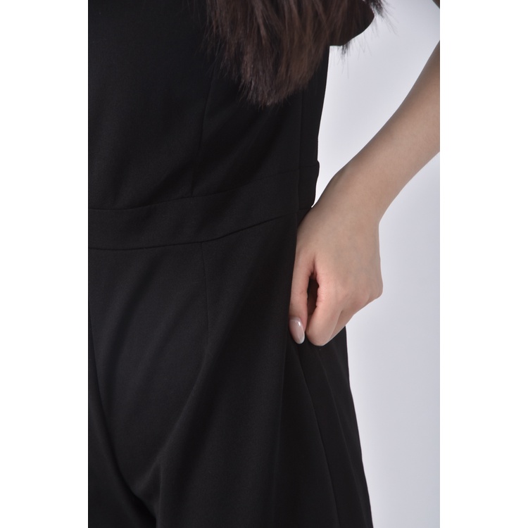(XL) shein素面黑色連身裝二手衣, , large