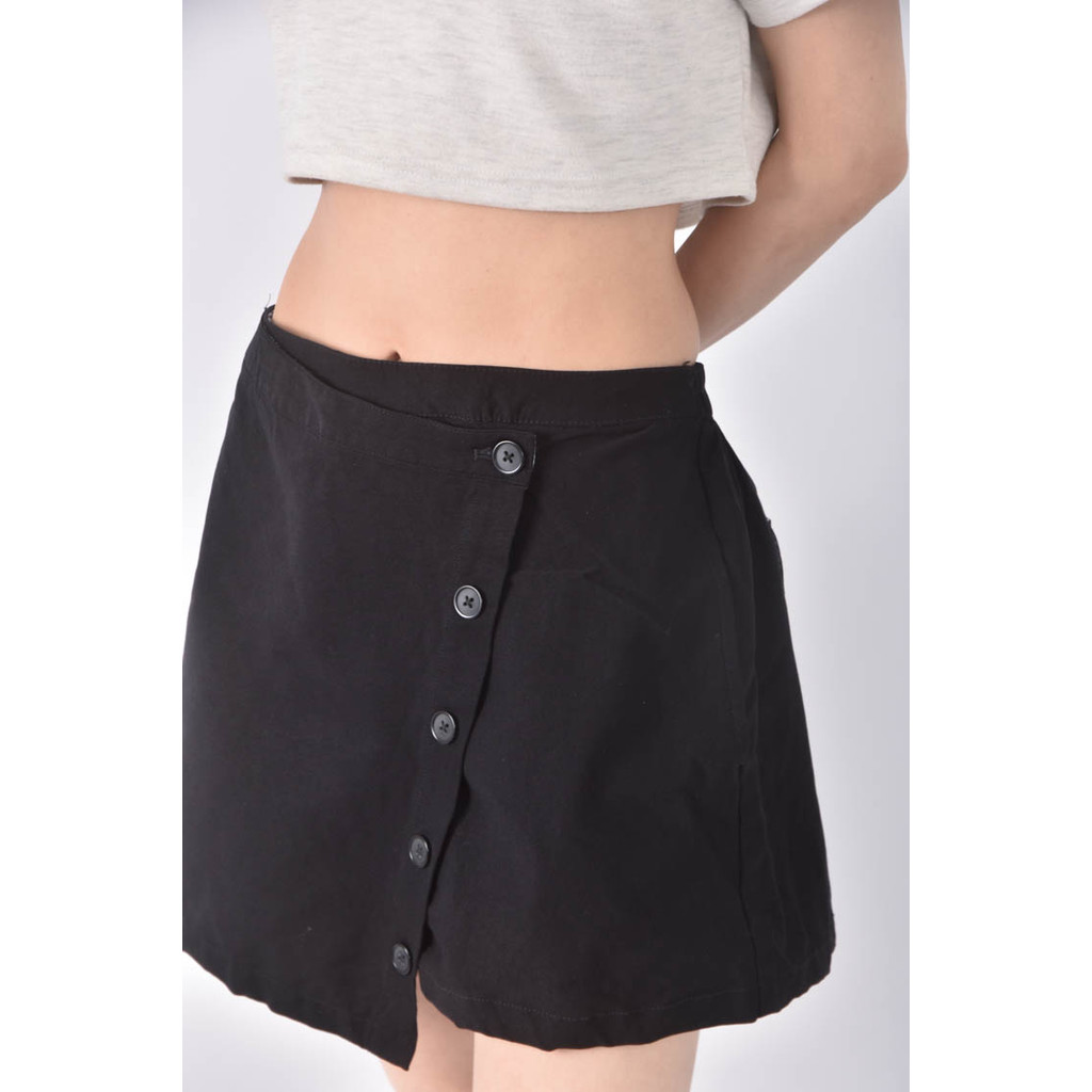 (M) dailo高腰排扣黑色短褲二手衣, , large