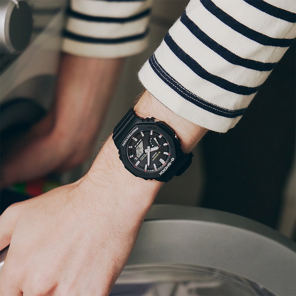 CASIO 卡西歐 G-SHOCK 經典配色八角雙顯手錶 GA-2100RL-1A, , large