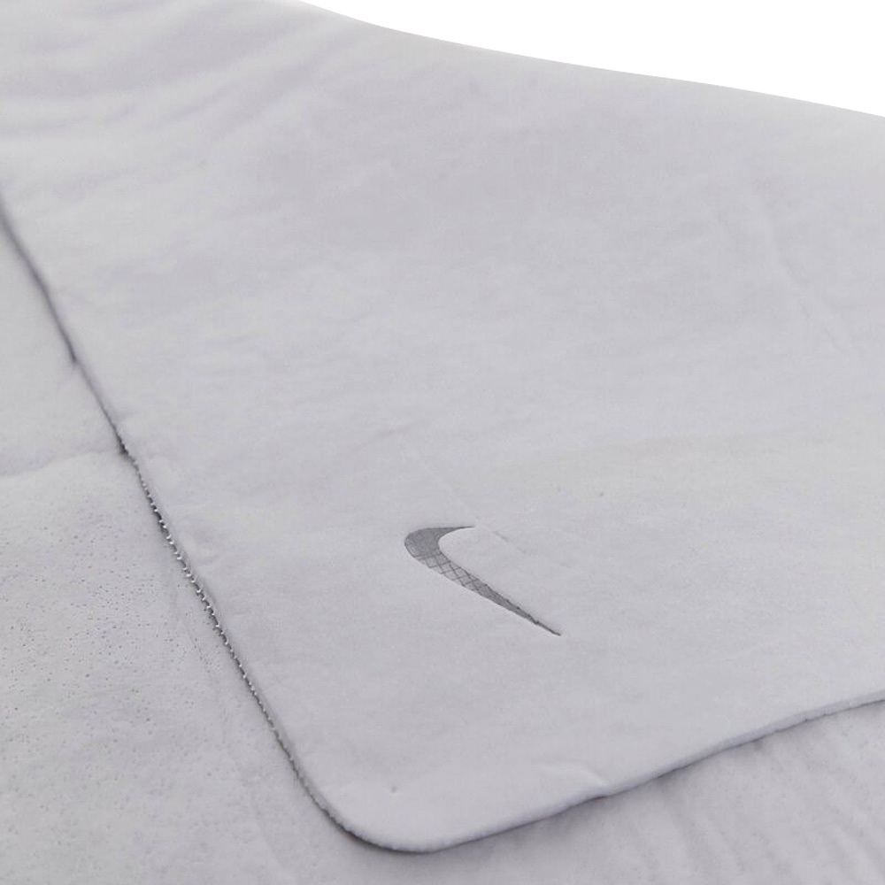 NIKE SWIM LARGE HYDRO TOWEL 超吸水壓縮毛巾 健身 訓練 跑步 輕量 便攜 柔軟 吸水佳 灰, , large