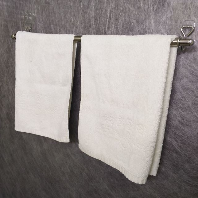 [熊好貼國際]毛巾架 單桿90cm 浴巾架 (SGS認證不銹鋼)凹凸紋路牆面皆可貼 無痕掛勾掛鉤 牆掛 浴室收納, , large