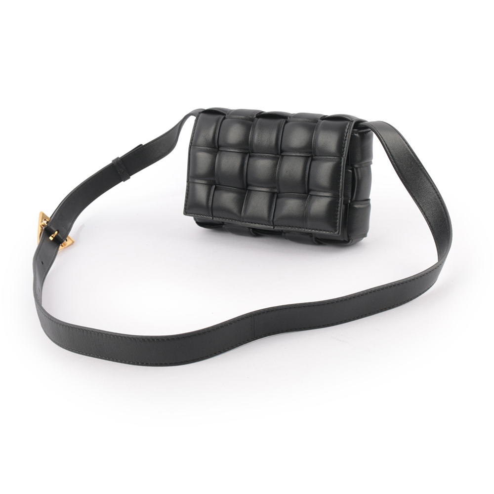 BOTTEGA VENETA 小羊皮Padded Cassette枕頭編織包/小款/黑色/金釦, , large