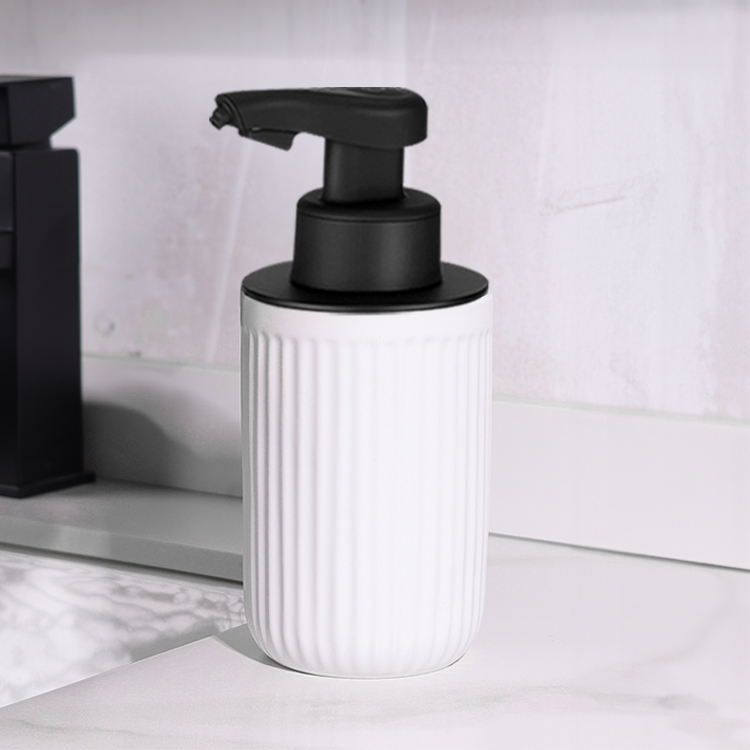 auto-sensing-foaming-bottle, , large