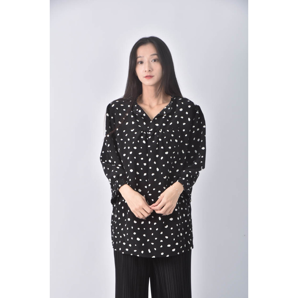 (XL) lativ點點黑色長袖上衣二手衣, , large