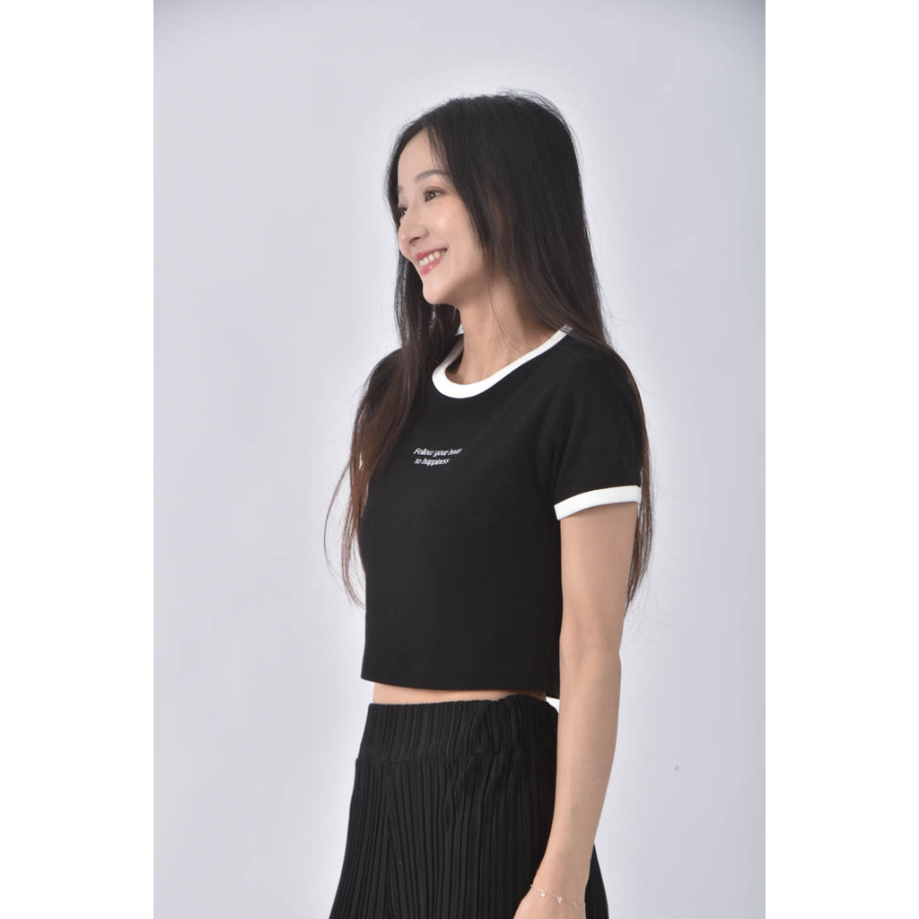 (S) 【粿粿私服】gu修身短版棉質撞色黑色短袖上衣二手衣, , large