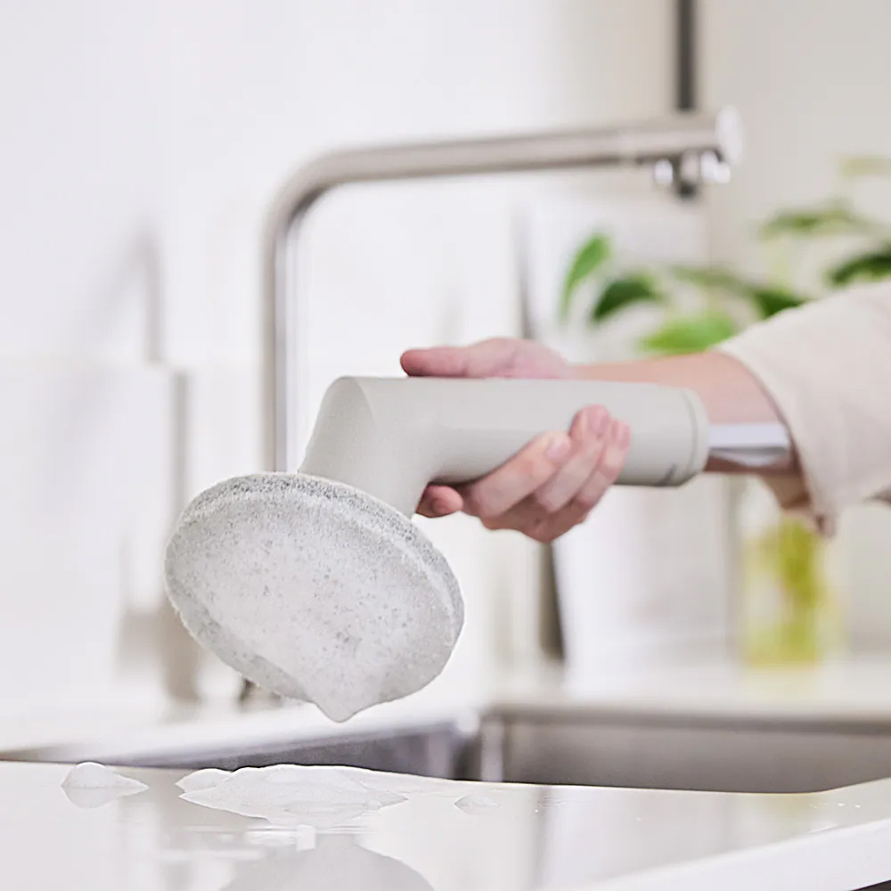 ARTISAN奧堤森 第三代USB兩用電動清潔刷 多功能 無線電動 清洗刷 清洗機 清洗高處 多刷頭 耐用 耐磨 暖月灰, , large