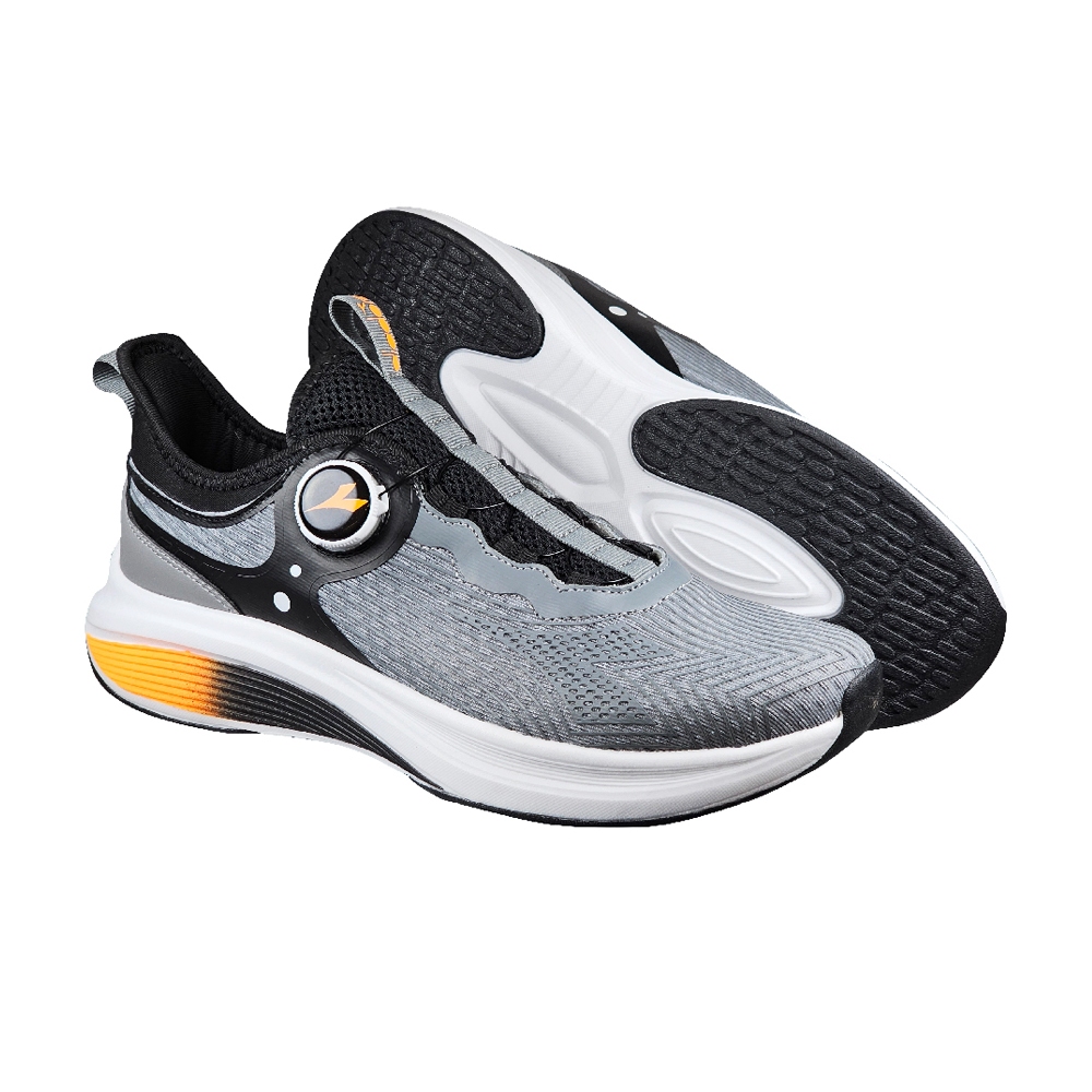 DIADORA迪亞多那 閃電輕量慢跑鞋 男運動鞋 男鞋 時尚 透氣 便利旋鈕 吸震 減壓 輕量 彈力 棉鞋墊 灰黑 白藍, , large