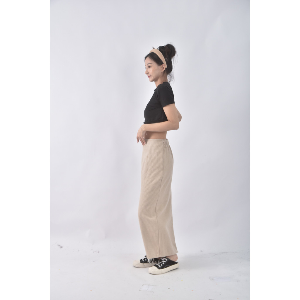 (F) 質感素面杏色長裙二手衣, , large