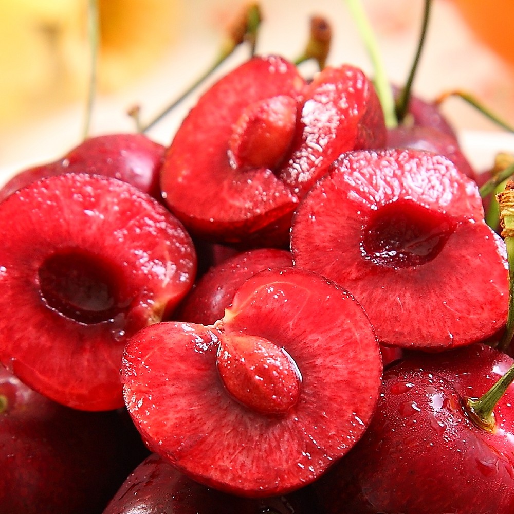 Premium Cherry Gift Box, , large