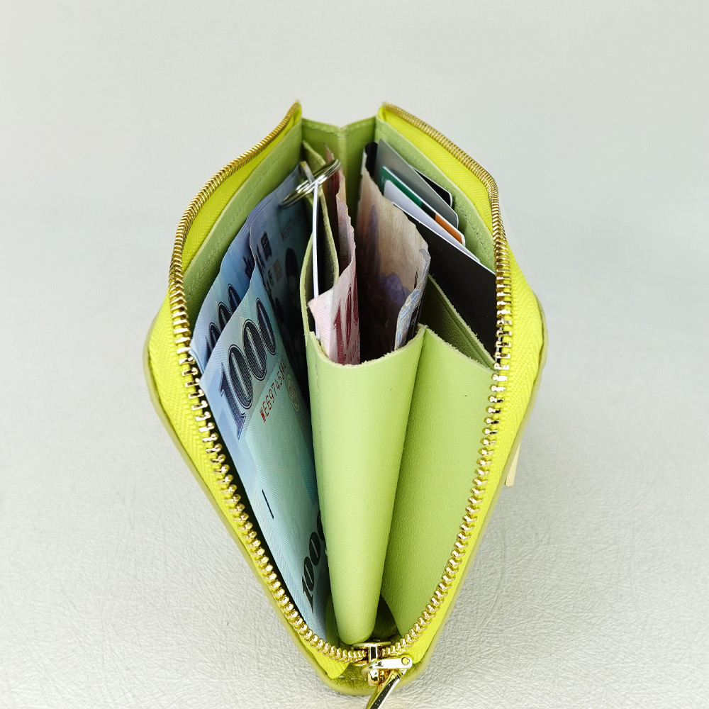 【M2nd】 Ostrich Slim Zip Wallet, , large