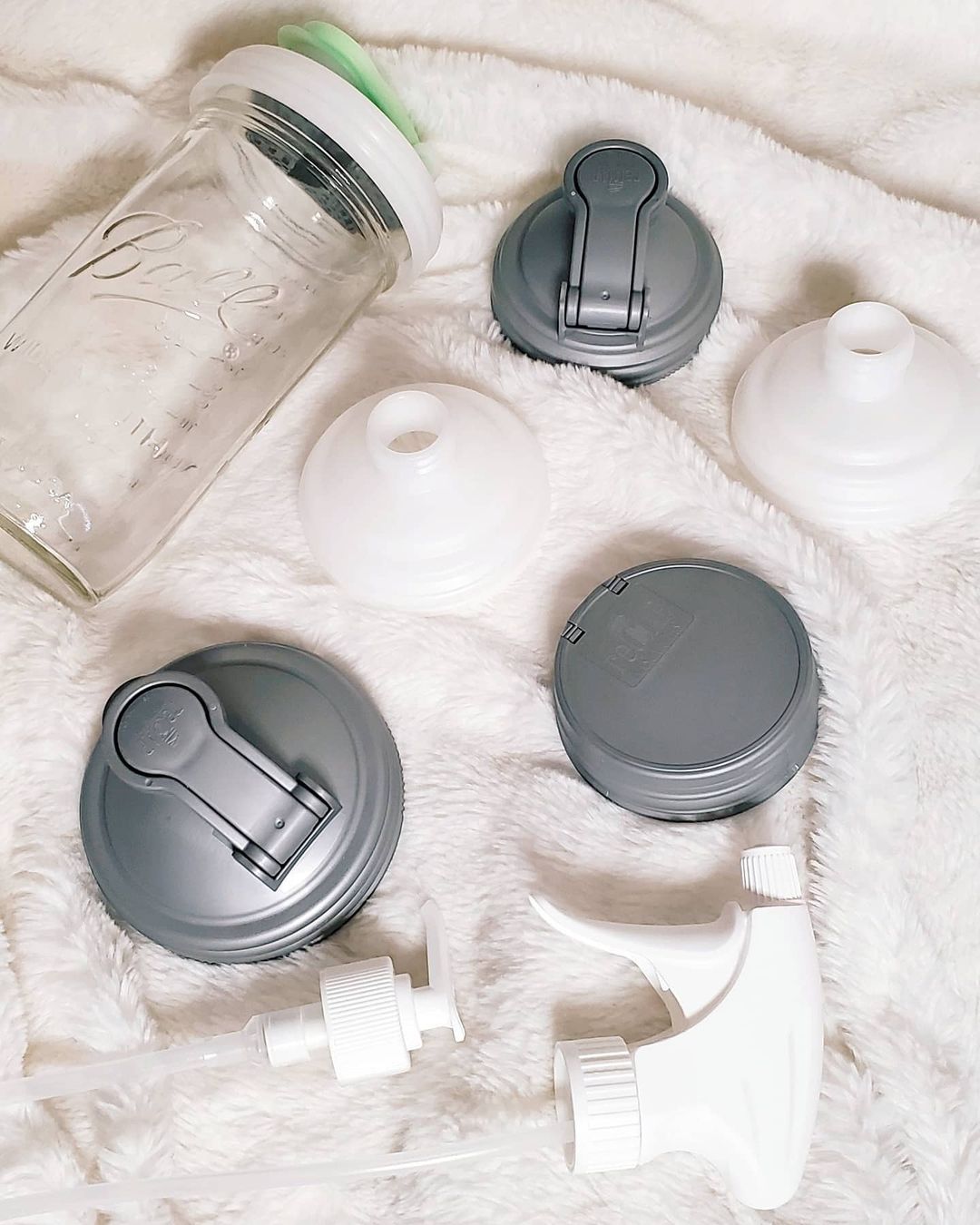 Ball® 32oz/950ml 寬口梅森罐飲料隨行杯-銀色 reCAP Mason Jars Lid POUR cap 全新升級防漏/飲料隨行杯/提把蓋/飲料蓋/冷水壺, , large