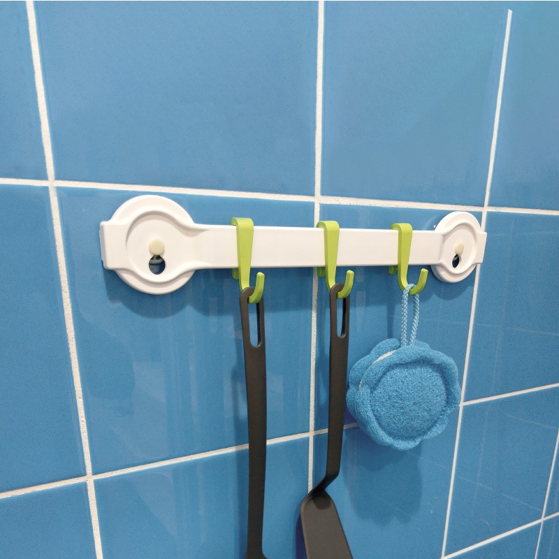 【收納精靈】RT-A8024 三入掛勾組 居家 廚房掛勾 內附無痕膠片-白色, , large