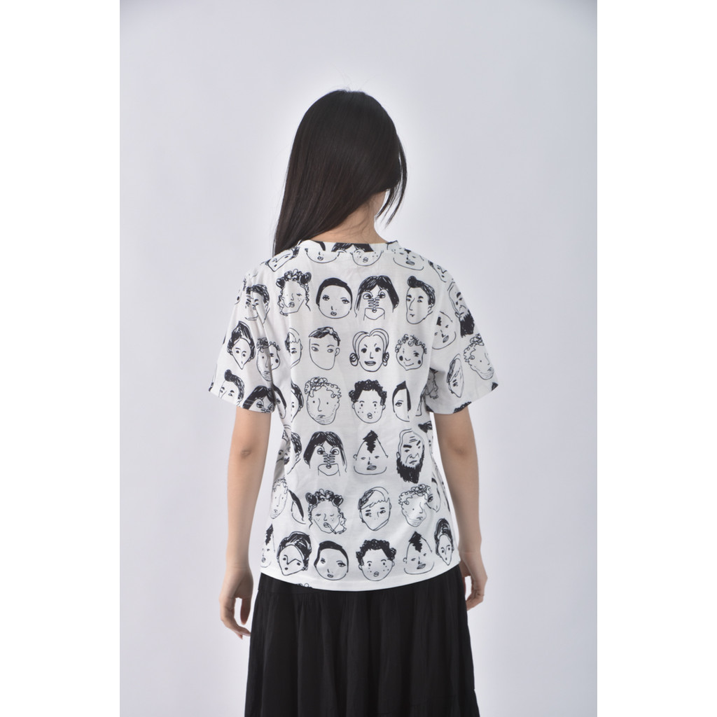 (S) 質感人頭白色短袖上衣二手衣, , large