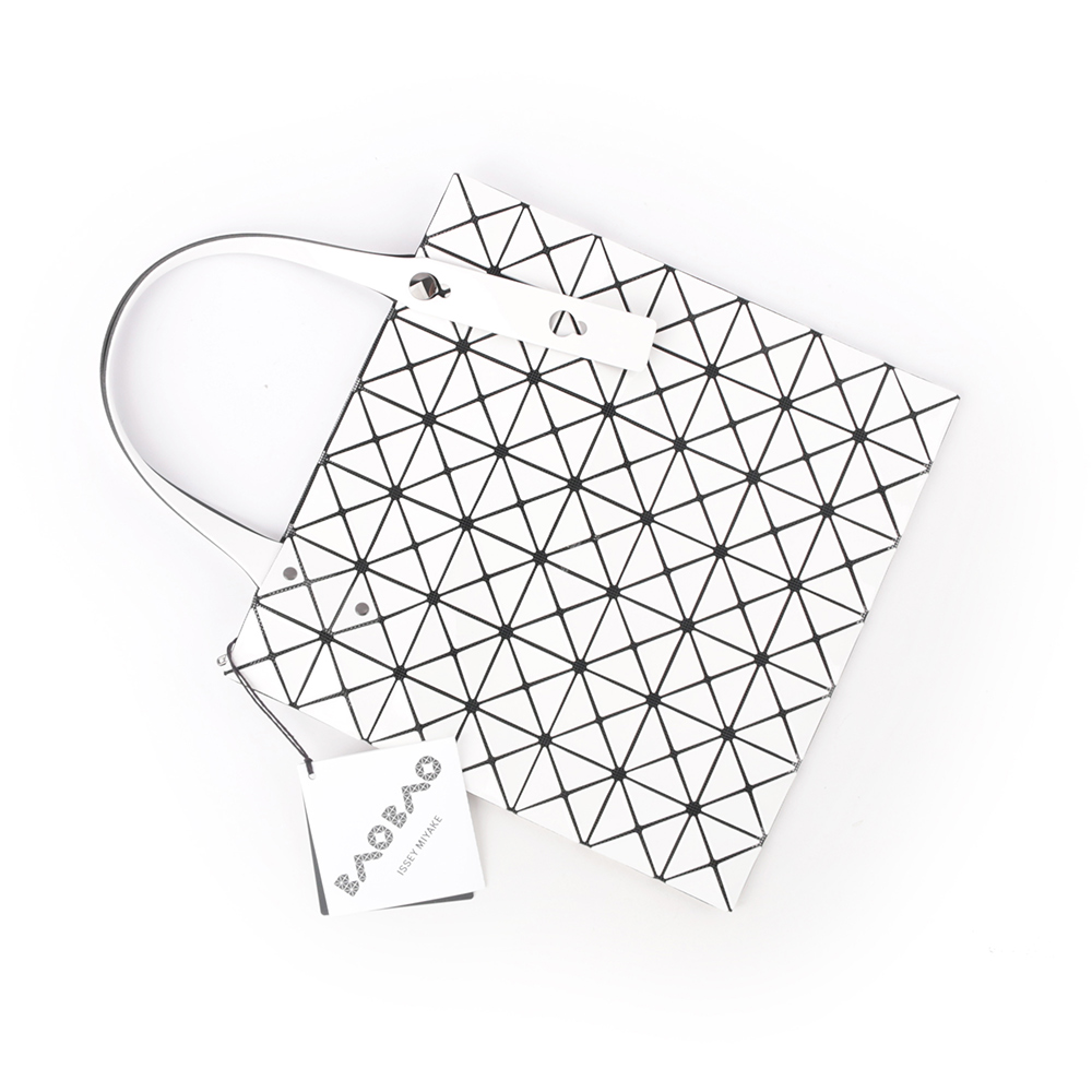 ISSEY MIYAKE BAO BAO PRISM 7X7 亮面手提包/白色, , large