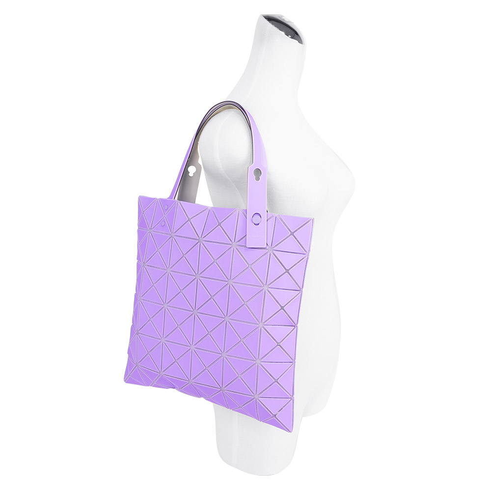 ISSEY MIYAKE BAO BAO LUCENT 6x6 霧面雙色托特包(淺紫色/紫色), , large