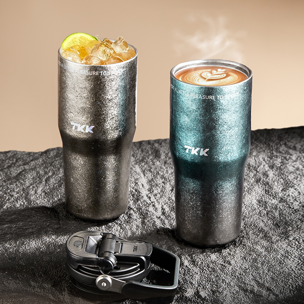 【TKK】悅界時尚 純鈦Ti 拎拎杯 手提式 冰霸杯 抗菌保溫杯 環保杯 700ML(直飲+吸管)-鈦金屬, , large