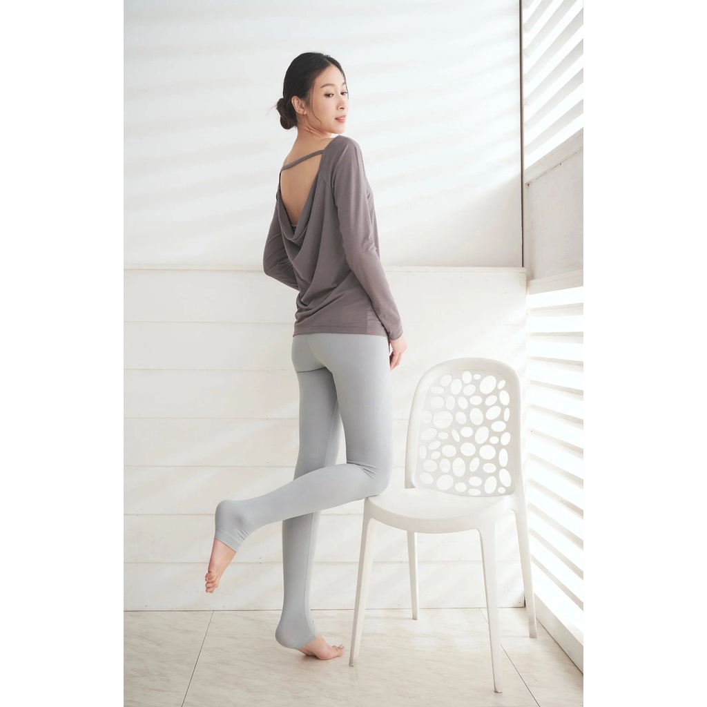 YOGA FLOW Soft(L)Sleeve - 後背優雅垂墜罩衫 - 冬日灰 Dark Grey, , large
