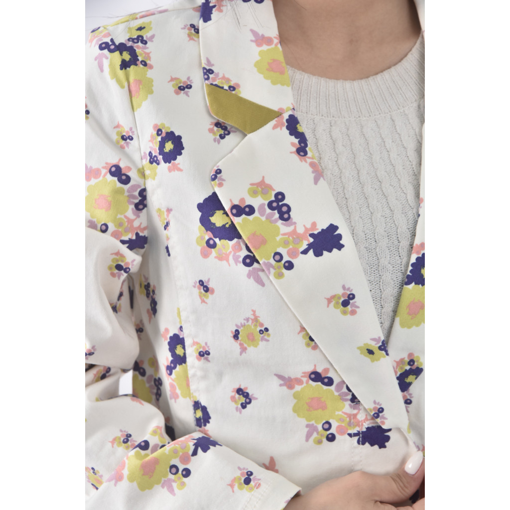 (M) gozo棉質印花白色外套二手衣, , large