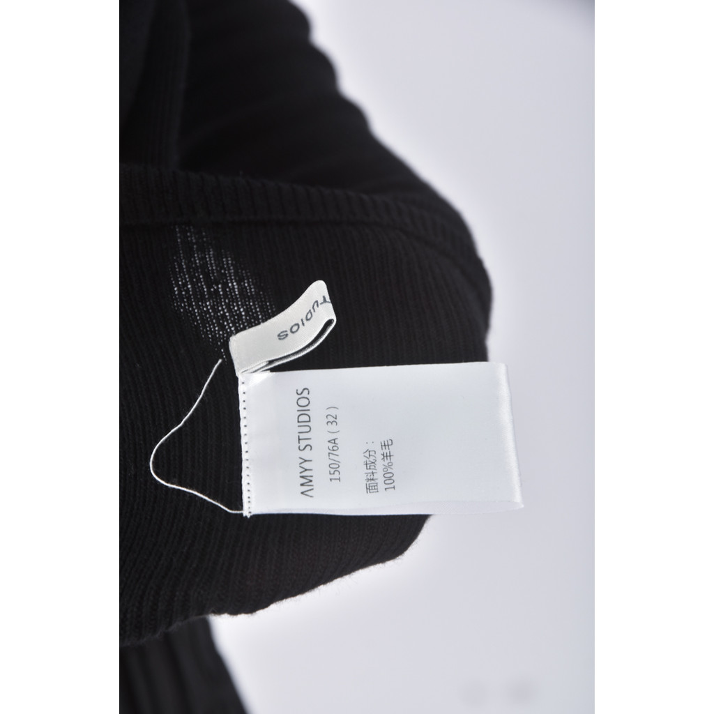 (S) amyy studios質感羊毛純羊毛黑色短袖上衣二手衣, , large