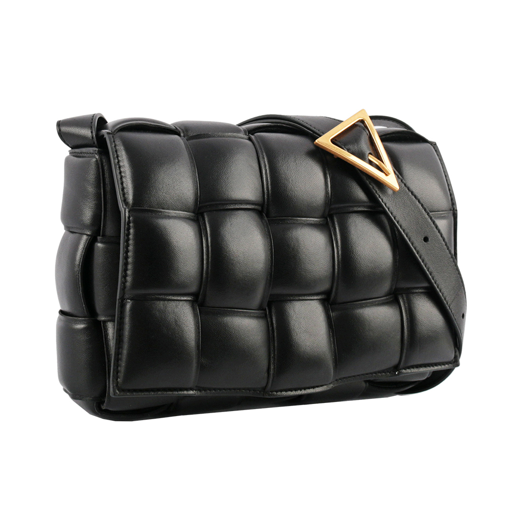 BOTTEGA VENETA 小羊皮Padded Cassette枕頭編織包/黑色/金釦, , large