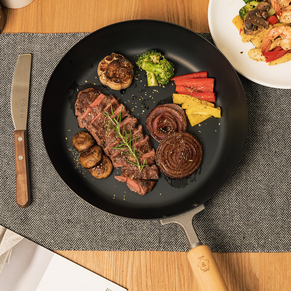 【日本TAKUMI】匠 岩紋鐵製平底鍋 26公分(日本製), , large