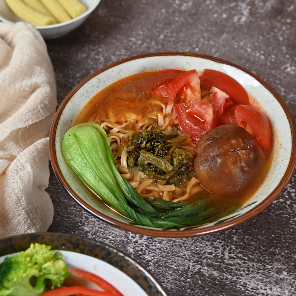 Spicy and spicy pork noodles/Tomato braised sauerkraut noodles, , large