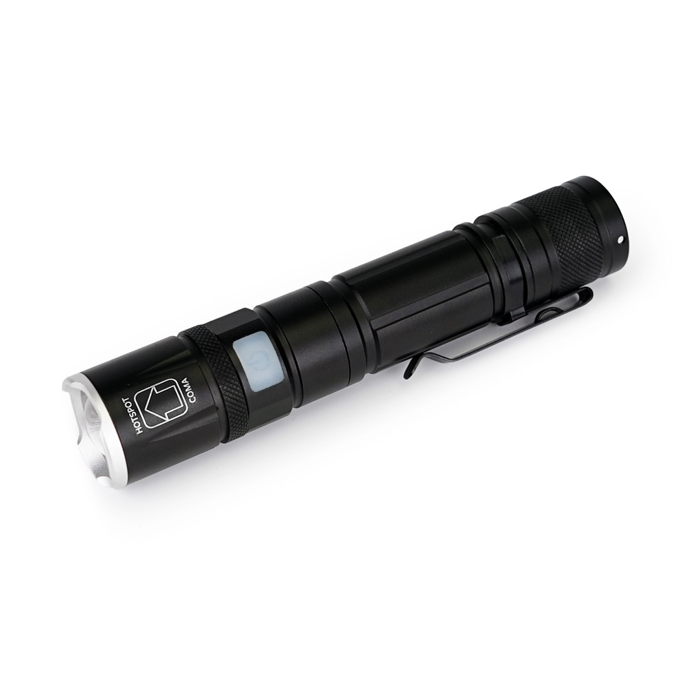 USB zoom flashlight